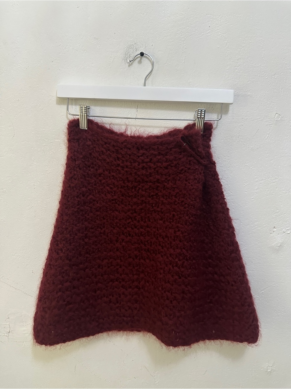 Eileen Fisher 85% Mohair 0/S Burgundy Adjustable Wrap Pin